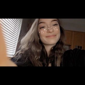 Meet your Posher, Logan